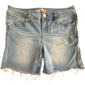 Seven7 Booty Shaper Western Cowgirl Denim Shorts Light Wash Raw Hem Women Size 8
